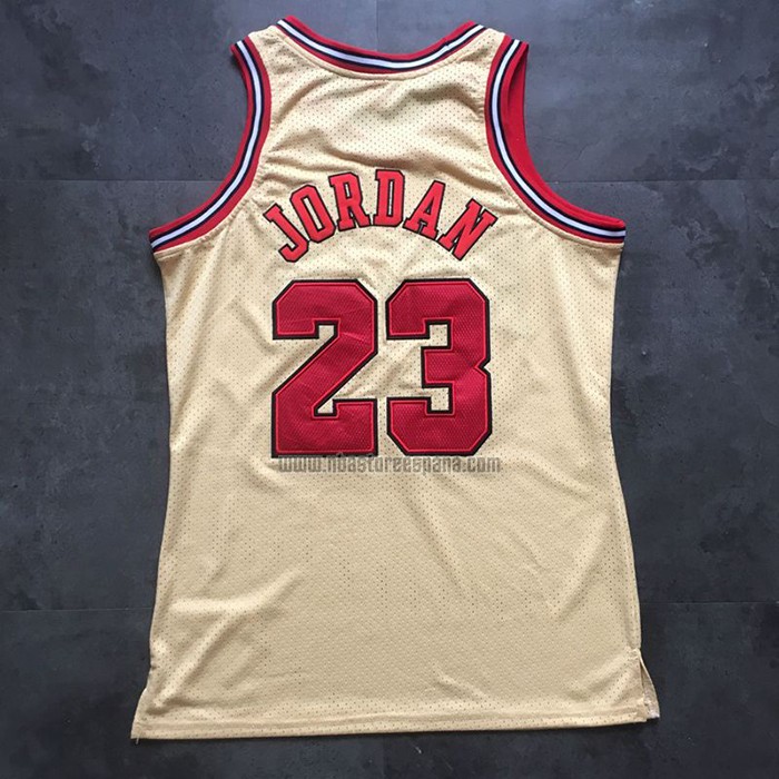 Camiseta Chicago Bulls Michael Jordan NO 23 Retro Crema